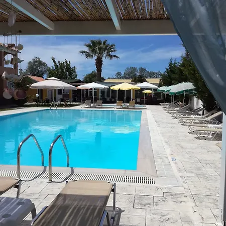 Lägenhetshotell Sausan 4*