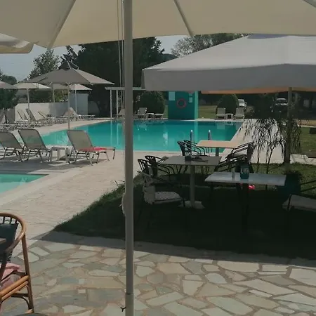 Hotel de apartamente Sausan Sidárion
