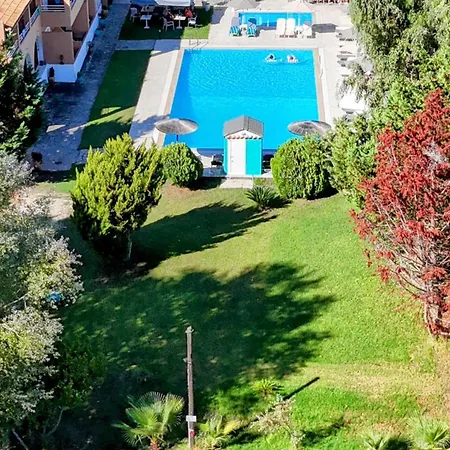 Aparthotel Sausan 4*