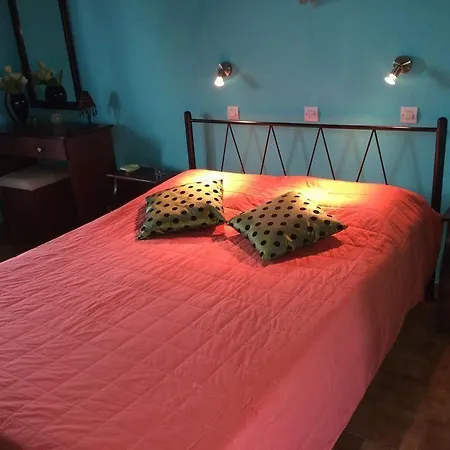 Sausan Aparthotel 4*