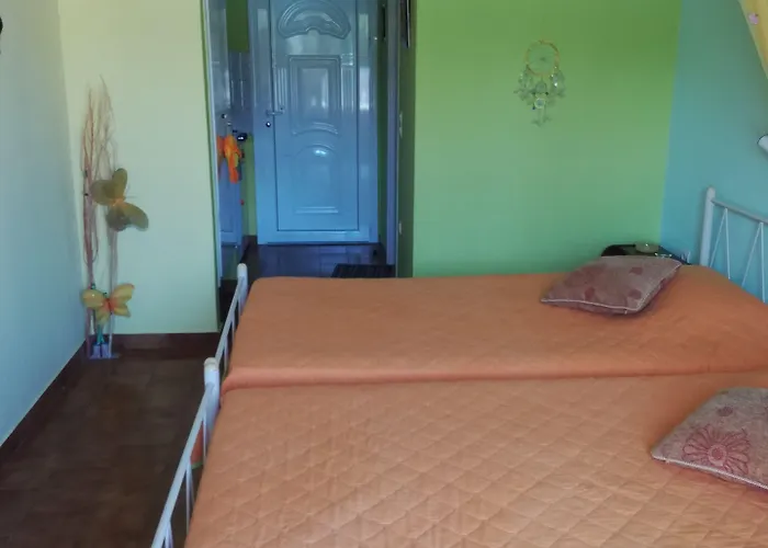 Sausan 4*